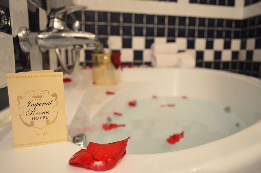 undefined Imperial Rooms 9