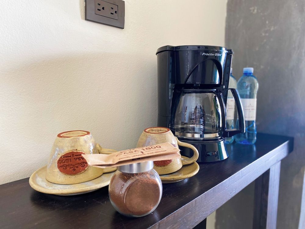 Casa 1800 Cerro Verde Boutique Hotel Suites vistas al Volcán - 2 Queen Beds 5