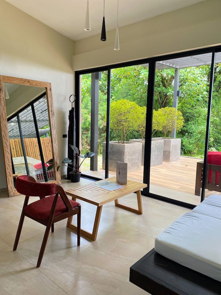 Casa 1800 Cerro Verde Boutique Hotel Suites vistas al Volcán - 1 King Bed 4