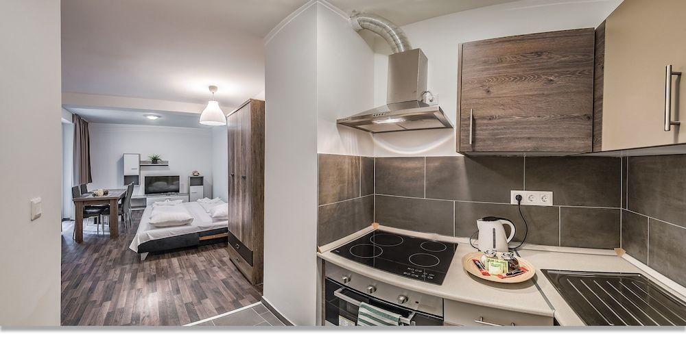 Nova City Apartments Deluxe Apartment, 1 Bedroom 9