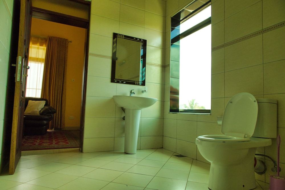 Lake Point Villa Deluxe Double Room 6