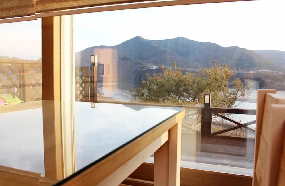 Andong River Sunset Pension Gold Room 13