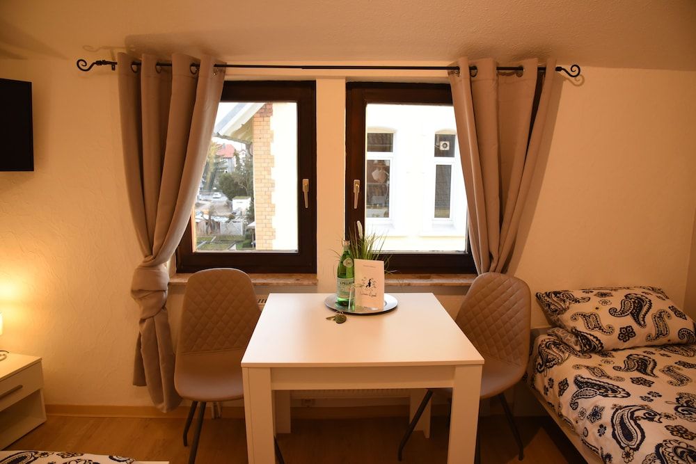 Gästeliesel Göttingen Triple Room (Grimm) 7