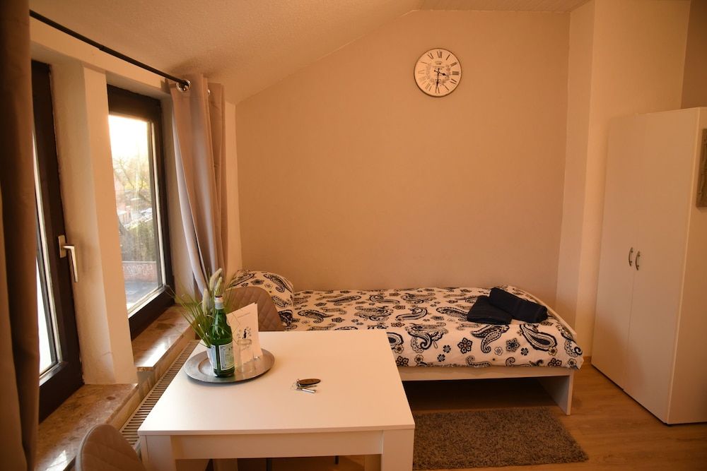 Gästeliesel Göttingen Triple Room (Grimm) 4