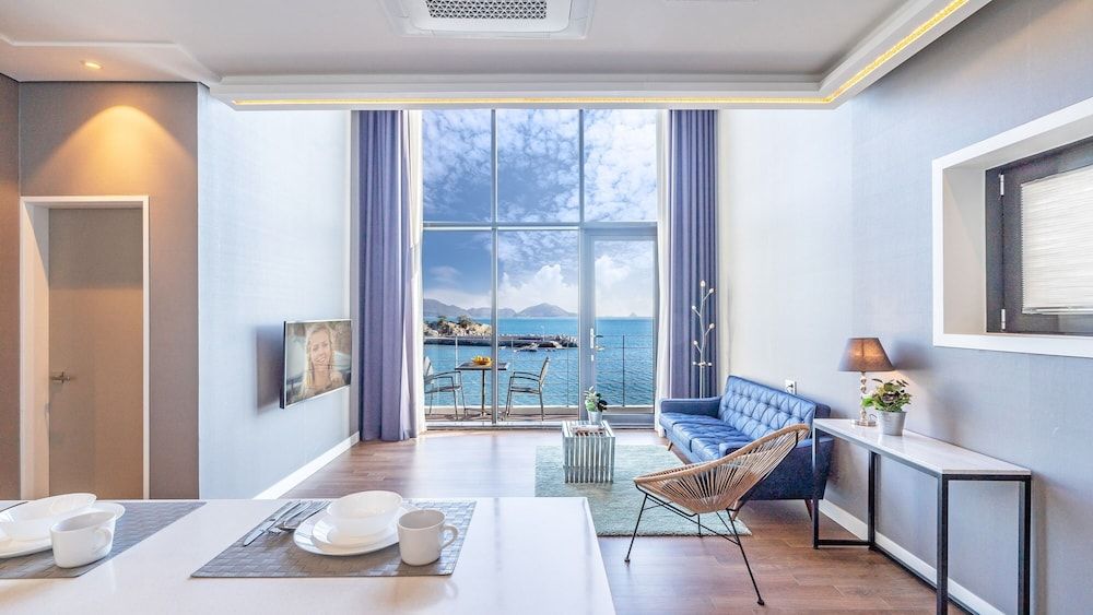 Namhae Lounge 32 Resort B Room (B_202) 6