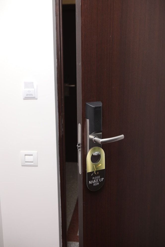 Anga Yerevan Hotel Business Double or Twin Room 7