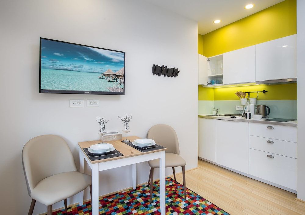 MirÓ Studio apartments Zagreb Comfort Studio, City View 17