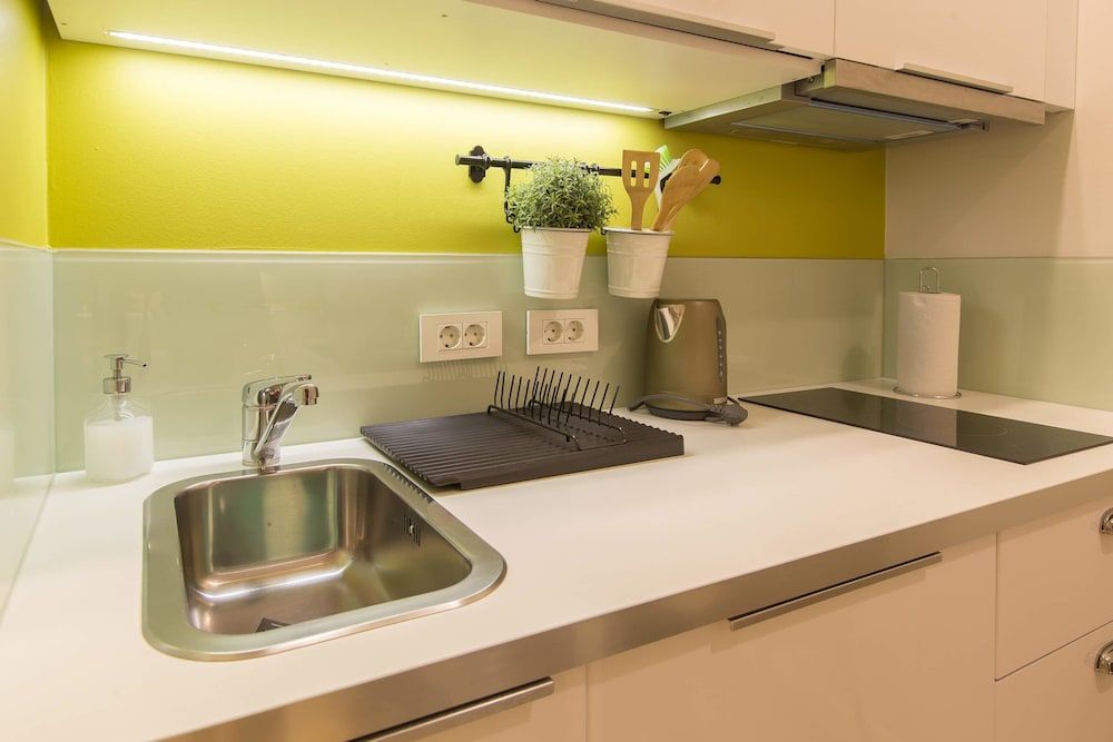 undefined MirÓ Studio apartments Zagreb 3