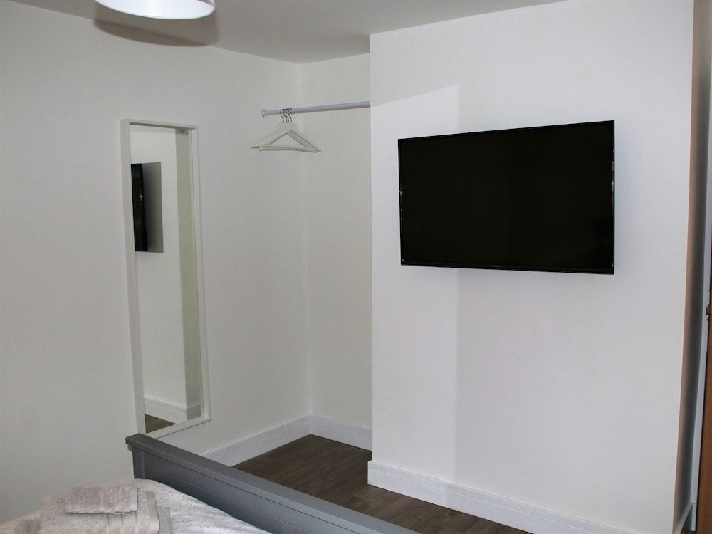 The Swan Inn Deluxe Double Room, Ensuite 10