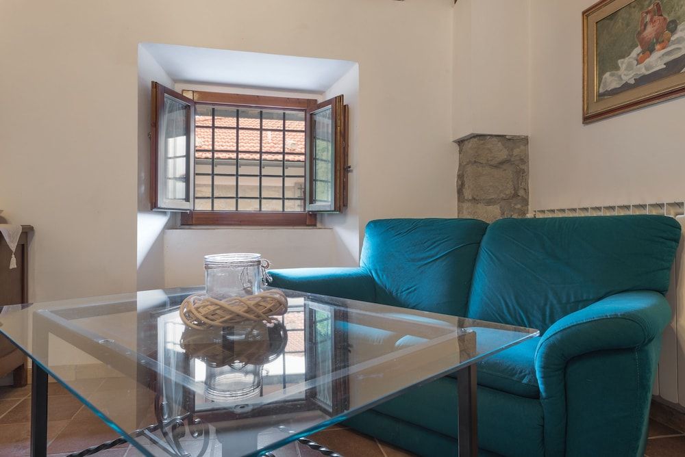 Agriturismo Casa Passerini a Firenze Apartment, 2 Bedrooms, Terrace, Mountain View (Marco) 7