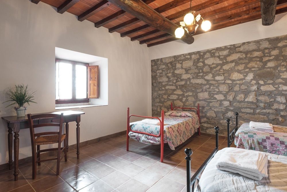 Agriturismo Casa Passerini a Firenze Apartment, 2 Bedrooms, Mountain View (Gianna)