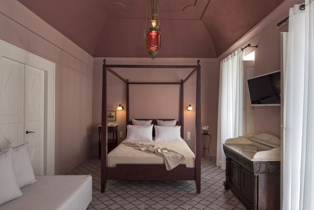 Dimael Mansion Suite (Red) 3