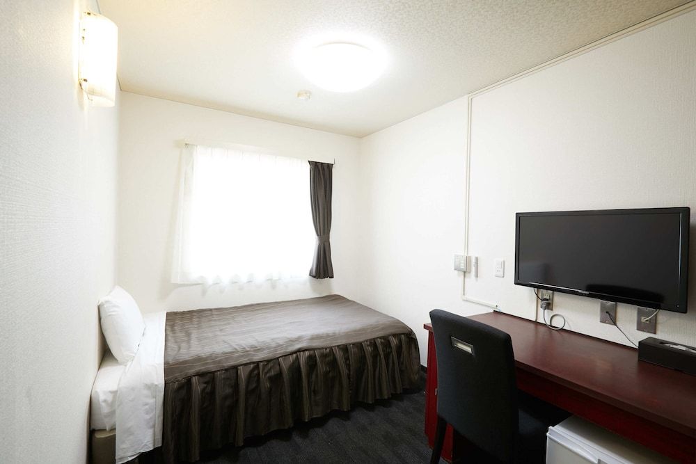 undefined Osaka Corona Hotel 5