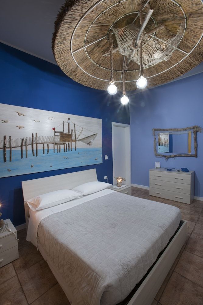 Marini Bed&Breakfast Deluxe Triple Room 6