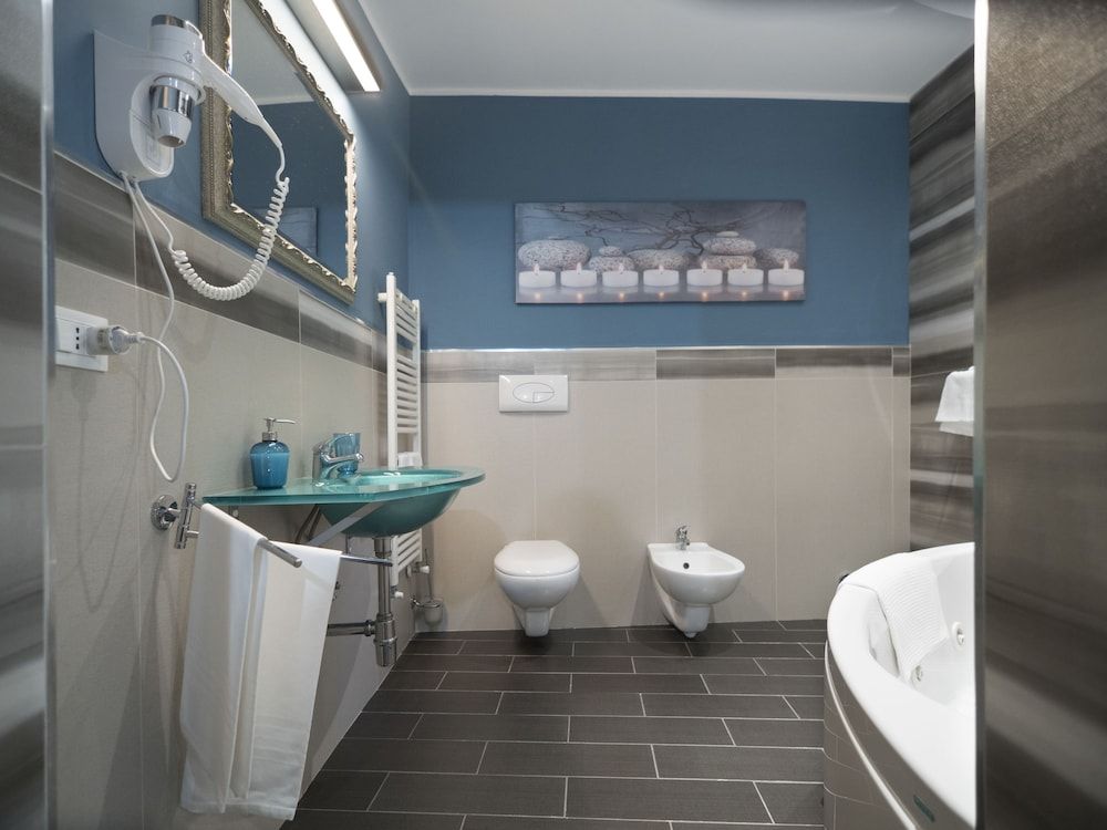 Marini Bed&Breakfast Studio Suite, Hot Tub 3