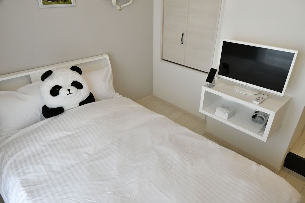 Pti Panda 1