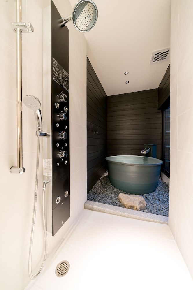 KONJAKUSO Osaka Tsuruhashi "KAKUJU" Private Vacation Home with Garden View 4