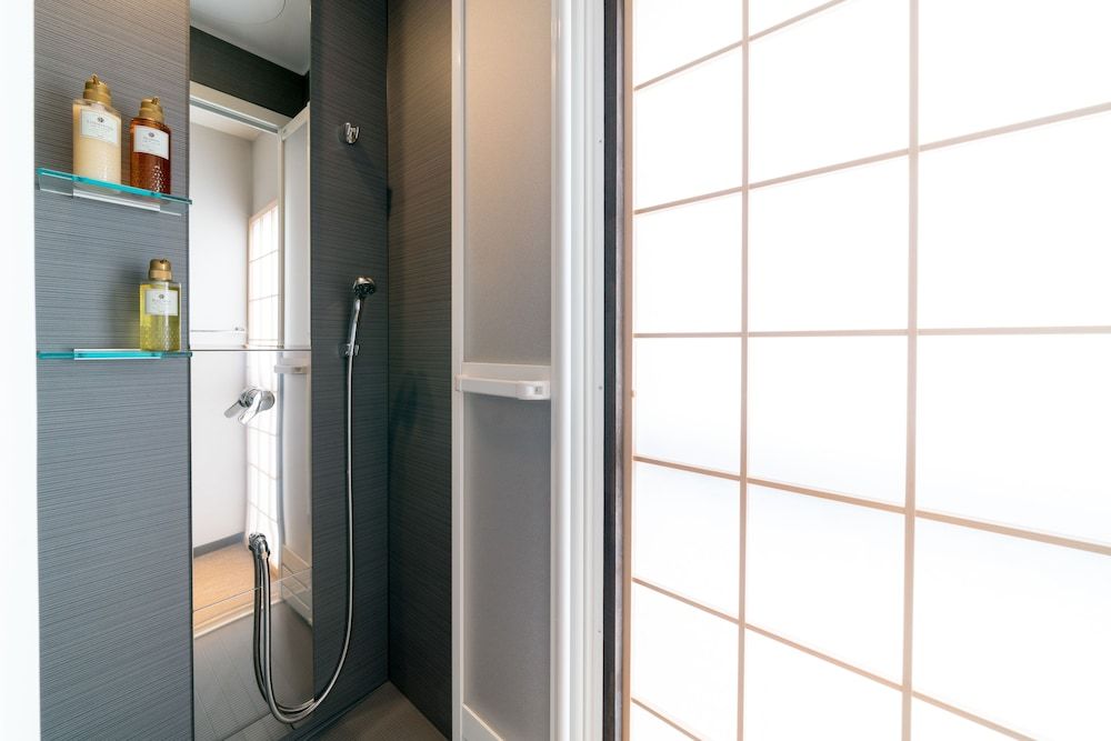 KONJAKUSO Osaka Tsuruhashi "KAKUJU" Private Vacation Home with Garden View 8