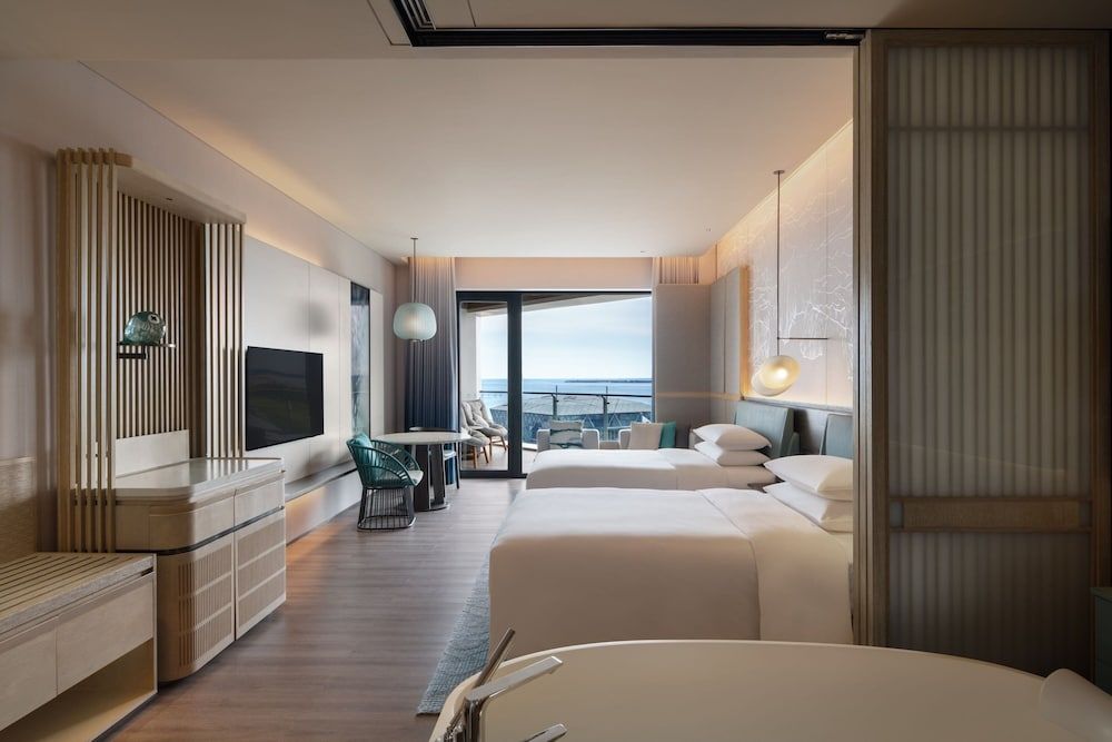 Deluxe Room, 1 King Bed, Non Smoking