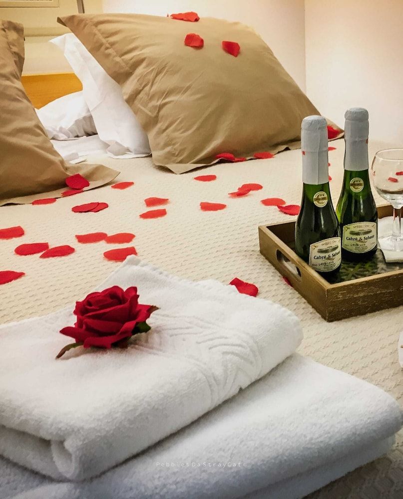 Hotel Romantic Los 5 Sentidos Deluxe Room, 1 Bedroom, Non Smoking, Ensuite (Vista) 4