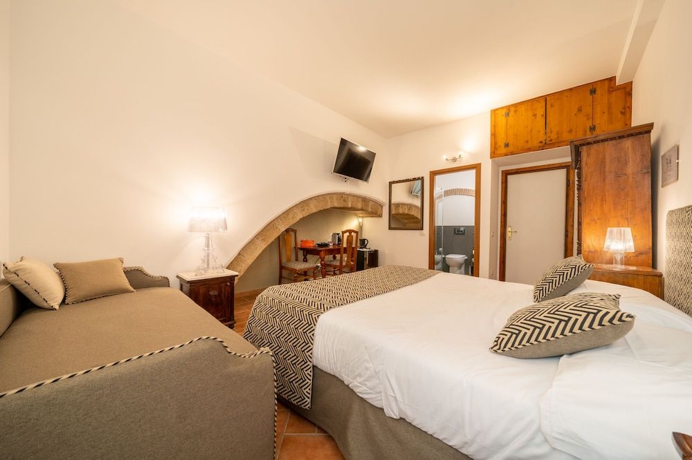 Affittacamere Valentina Standard Triple Room, 1 Bedroom 5