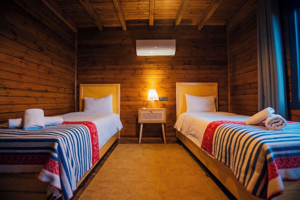 Woodlodge Country Sapanca Family Bungalow 4