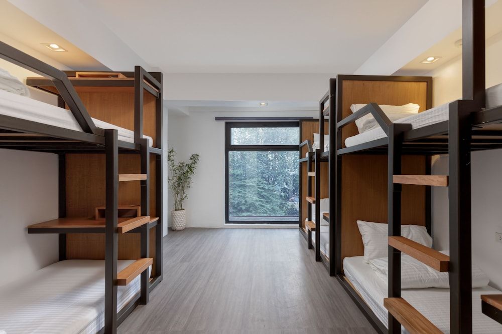 Draper Startup House for Entrepreneurs - Hostel Community Room (Shared Dormitory Room with Bunk Bed) 4