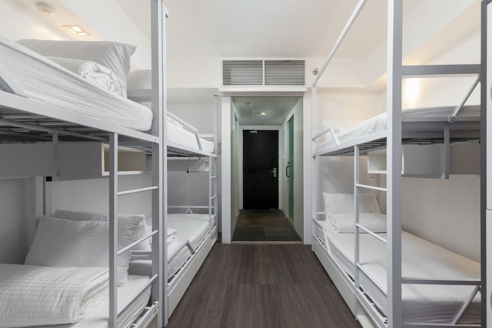 Draper Startup House for Entrepreneurs - Hostel Community Room (Shared Dormitory Room with Bunk Bed) 13