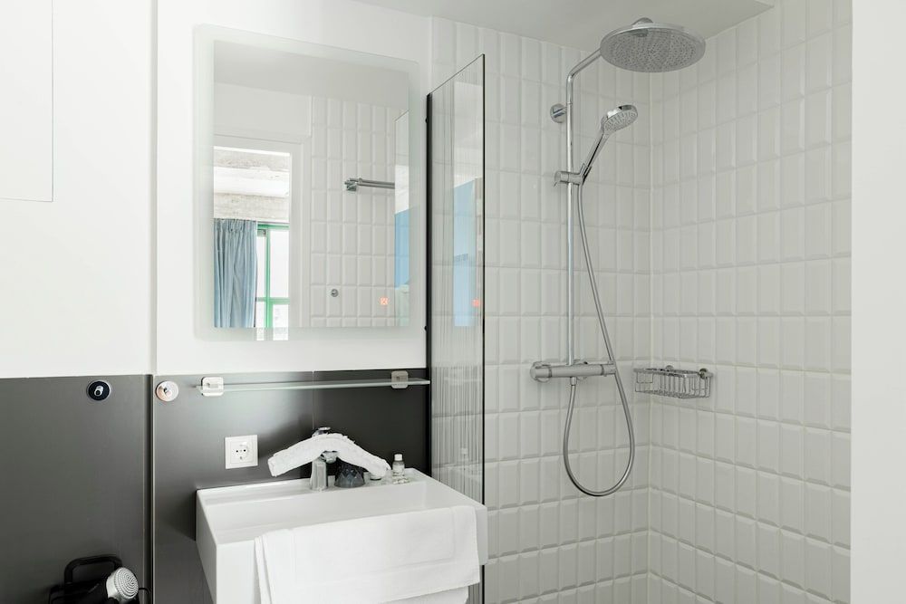 Bed Bites & Business Hotel Rotterdam Classic Double Room 2