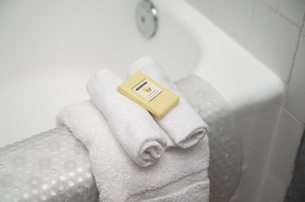 Shell Beach Inn Room 3 - King Room 7