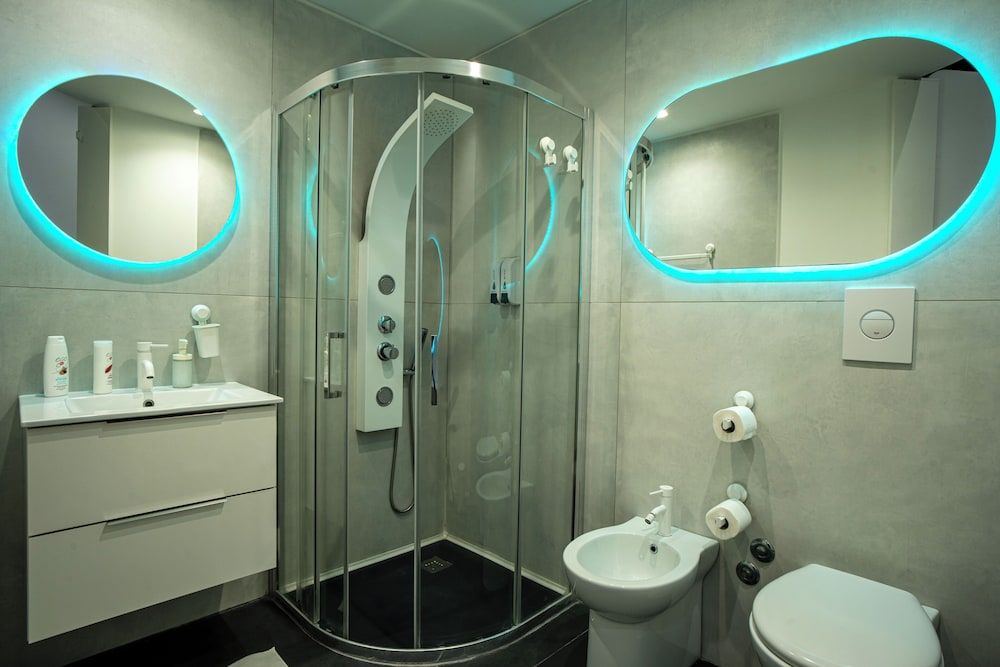 Skyhouse Duomo Superior Room, City View 3