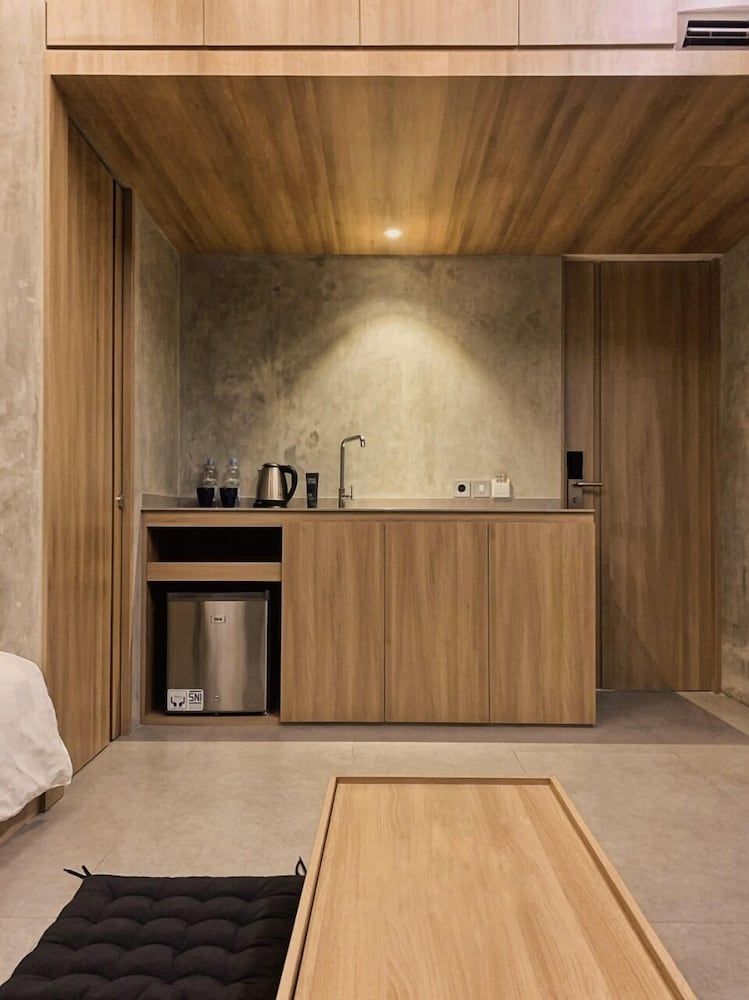 Nostoi Modoru Suite 4