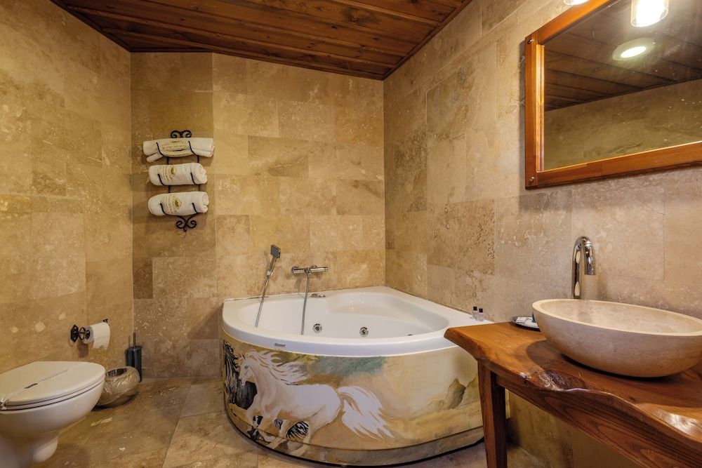 My Story Cave Hotel Deluxe Room, Jacuzzi 8