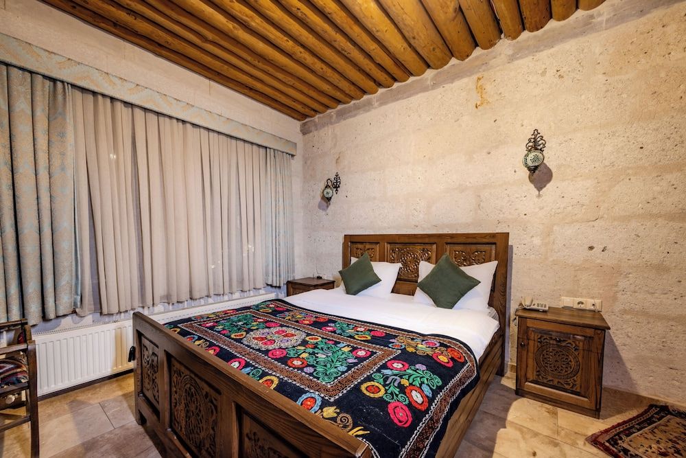 My Story Cave Hotel Deluxe Room, Jacuzzi 3