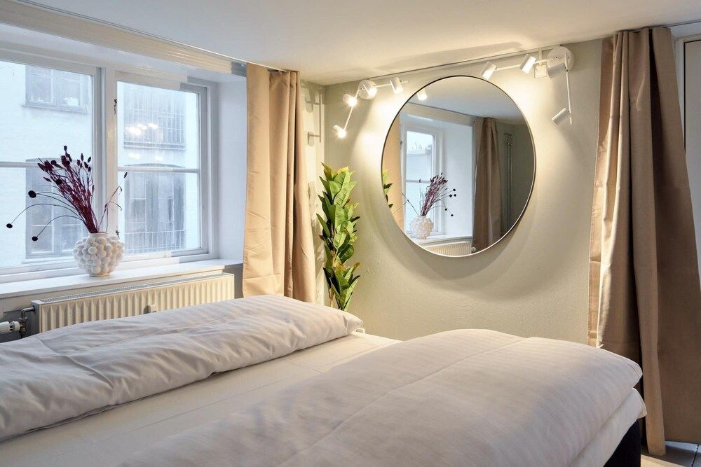 Cozy Apt w Balcony in the Heart of Copenhagen Apartment 66