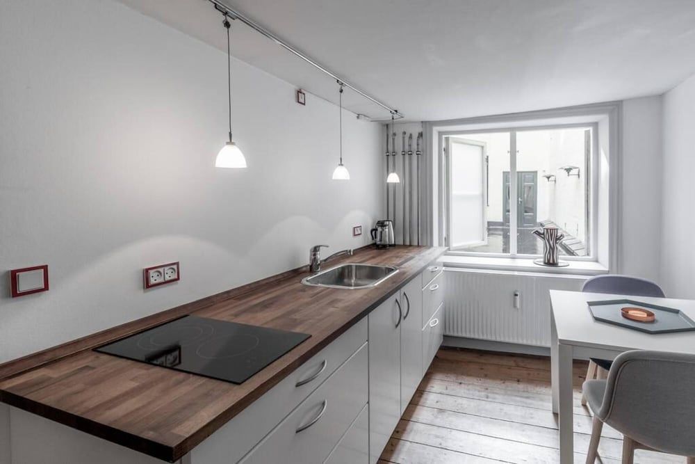 Cozy Apt w Balcony in the Heart of Copenhagen Apartment 86