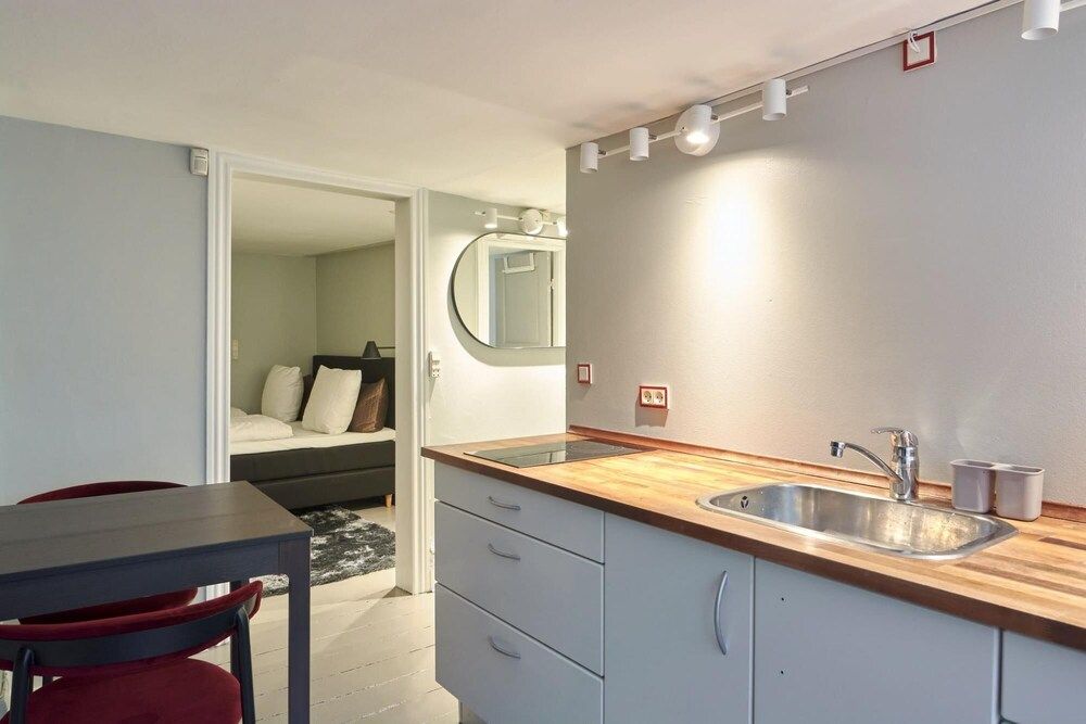 Cozy Apt w Balcony in the Heart of Copenhagen Apartment 72