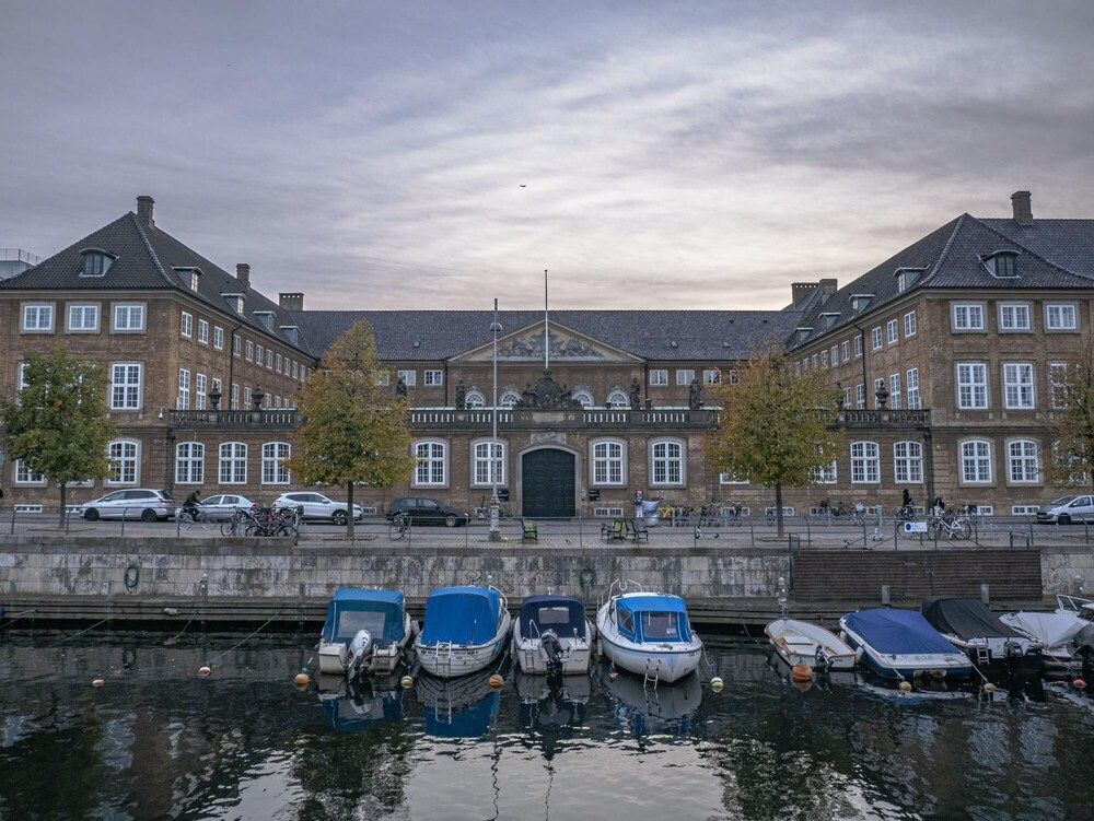 Cozy Apt w Balcony in the Heart of Copenhagen Apartment 62