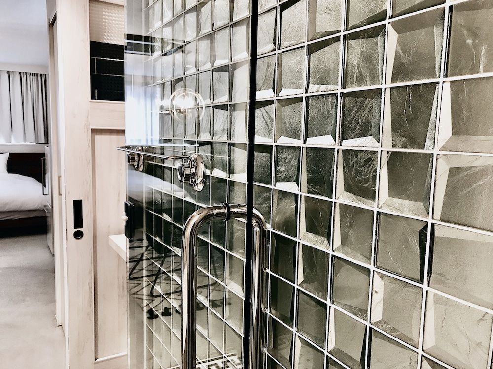 The Root2 Hotel Junior Suite Room 102 16