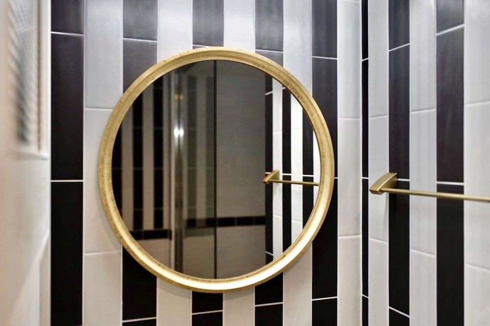 The Root2 Hotel Junior Suite Room 302 12