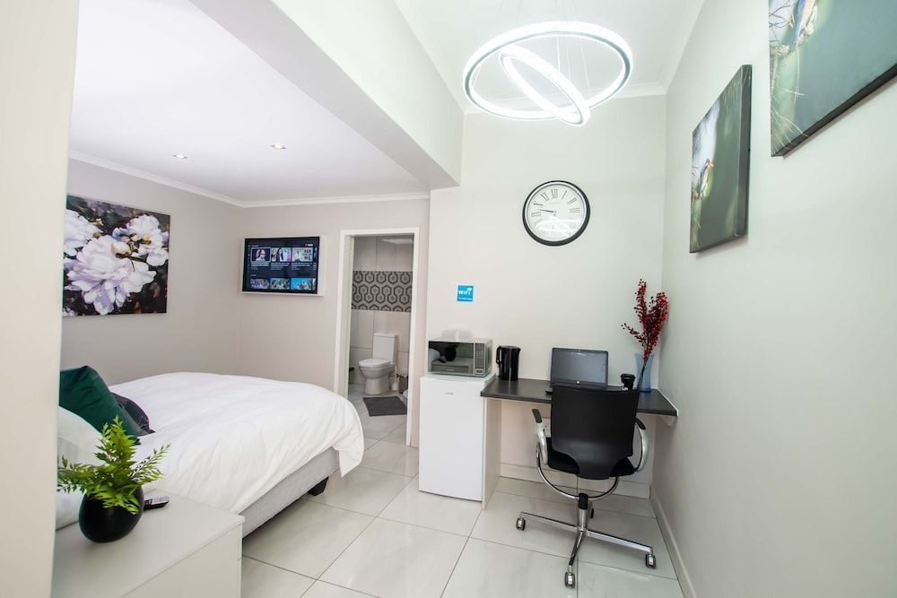 Prestigious Apartments Premier Studio, 1 Queen Bed