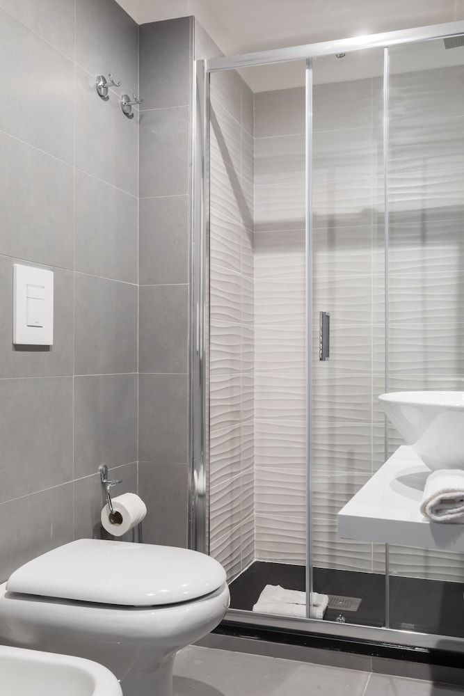 A World Aparts - The Artist's Suite Apartment, 2 Bedrooms 23