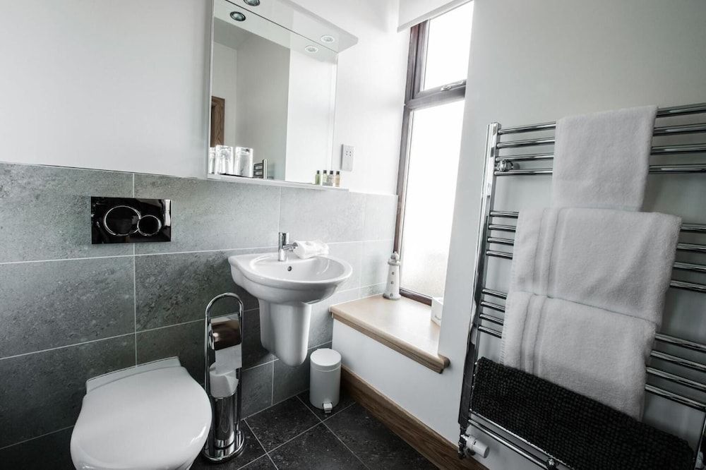 Seaview Hotel Deluxe Double Room, 1 King Bed, Sea View 7