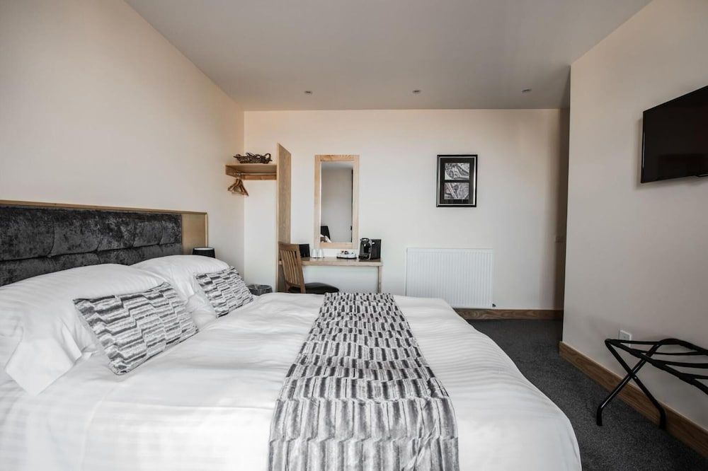 Seaview Hotel Deluxe Double Room, 1 King Bed, Sea View 4