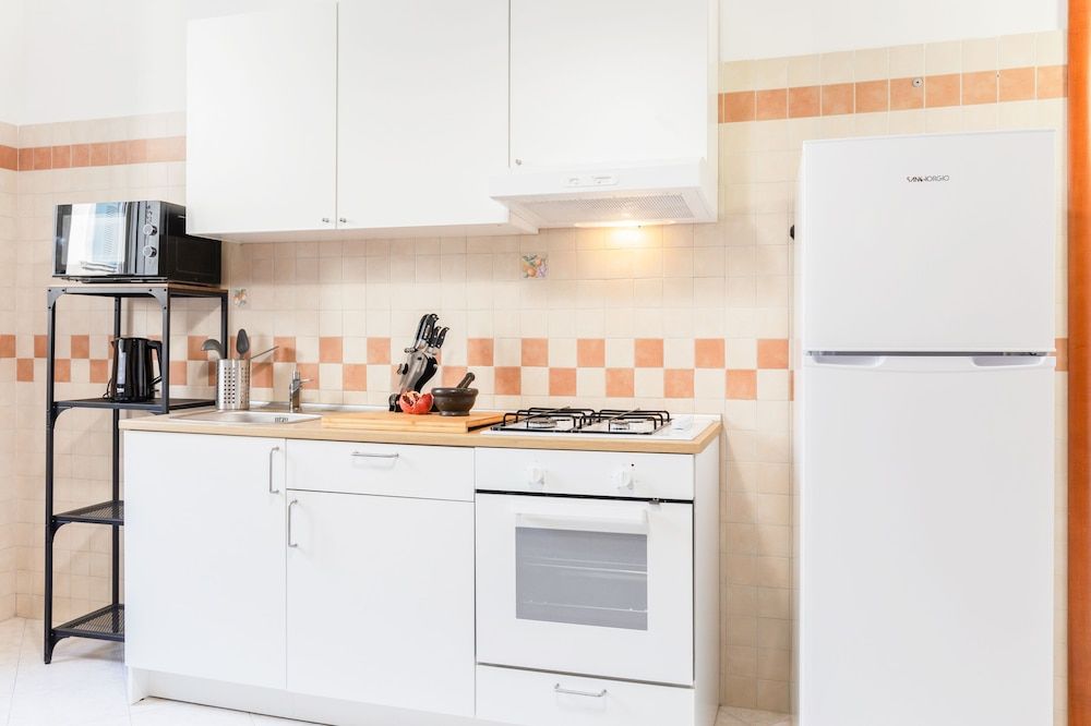 La finestra su Garibaldi Apartment, 2 Bedrooms 11