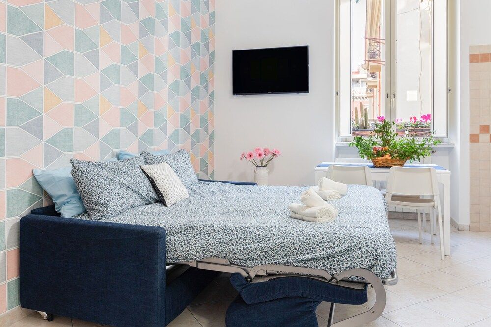 La finestra su Garibaldi Apartment, 2 Bedrooms 15