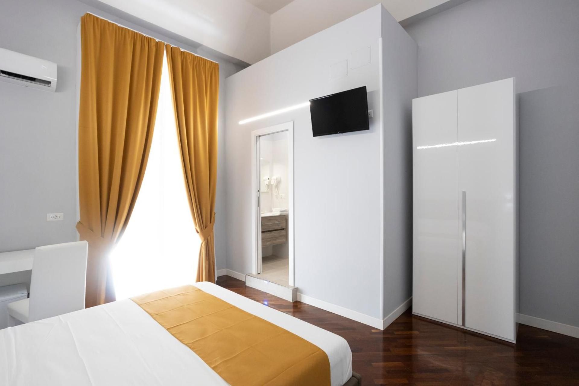 undefined La Chambre 10