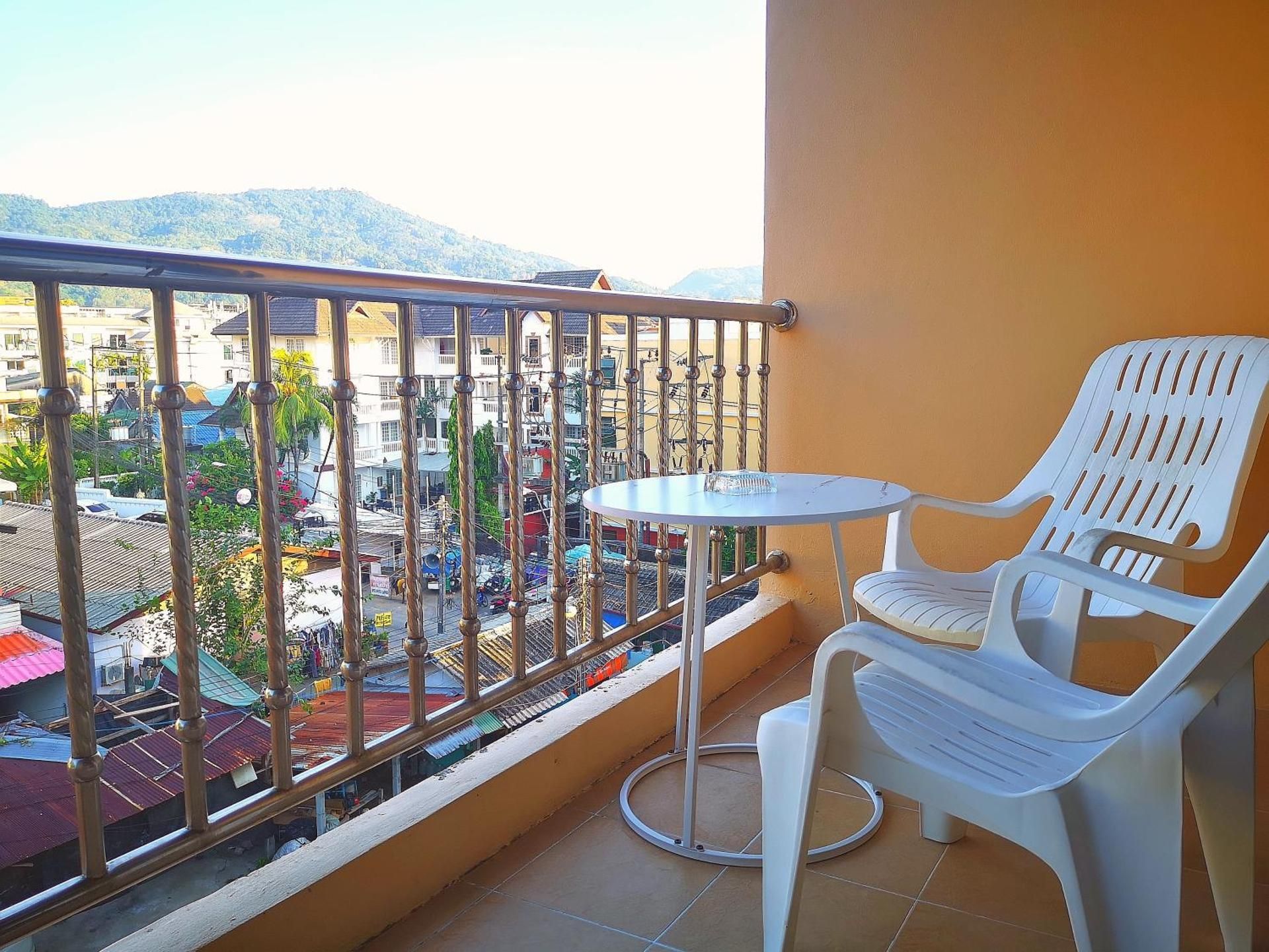 King Room with Mountain View