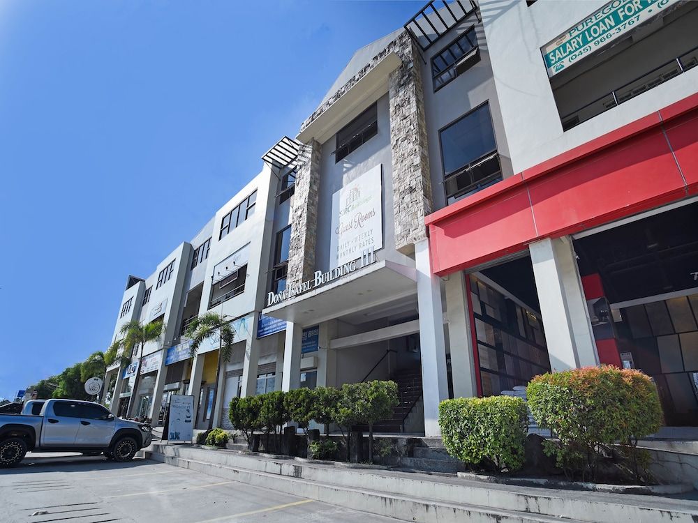 OYO 425 Residences By Sirc