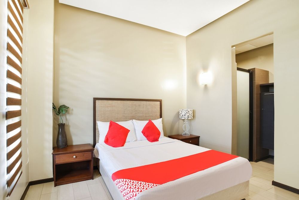 OYO 425 Residences By Sirc